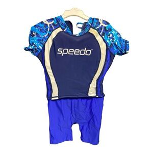 Speedo Kids Swim Set - Blue Med/Lg chest is 22 weight 33-45 pounds